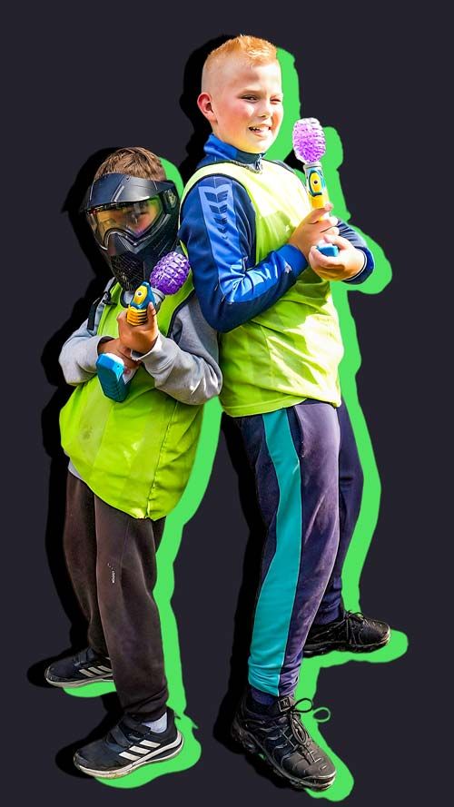 Spieler mit Gun im Anschlag